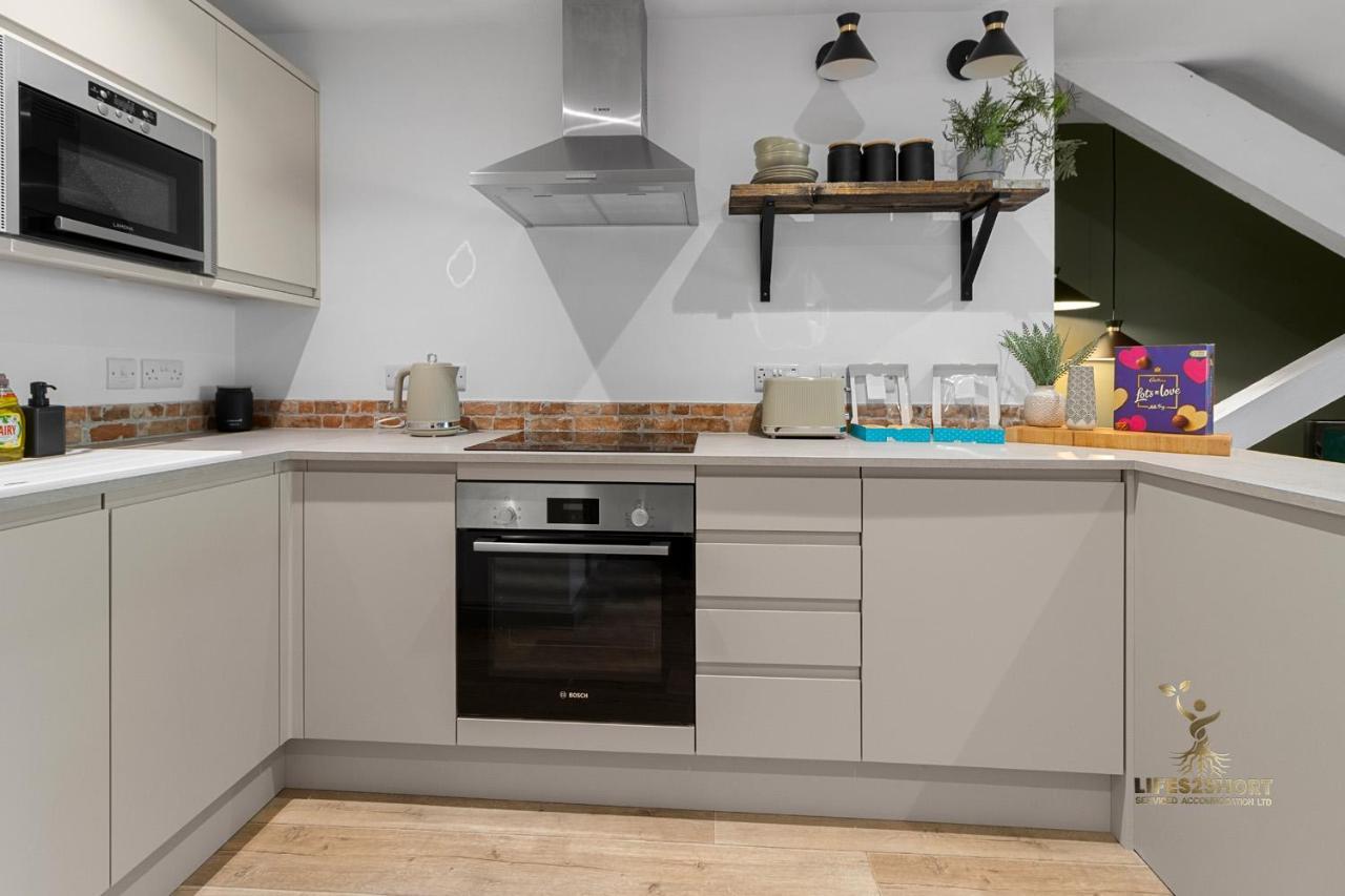 Luxe Courtyard Apartment For 4 Near Exeter City Centre Exterior foto